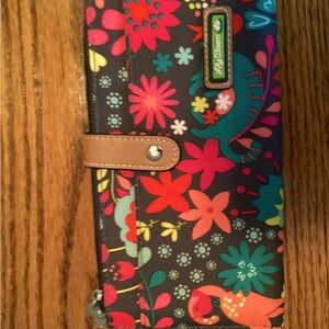 Lily Bloom wallet. In excellent condition.